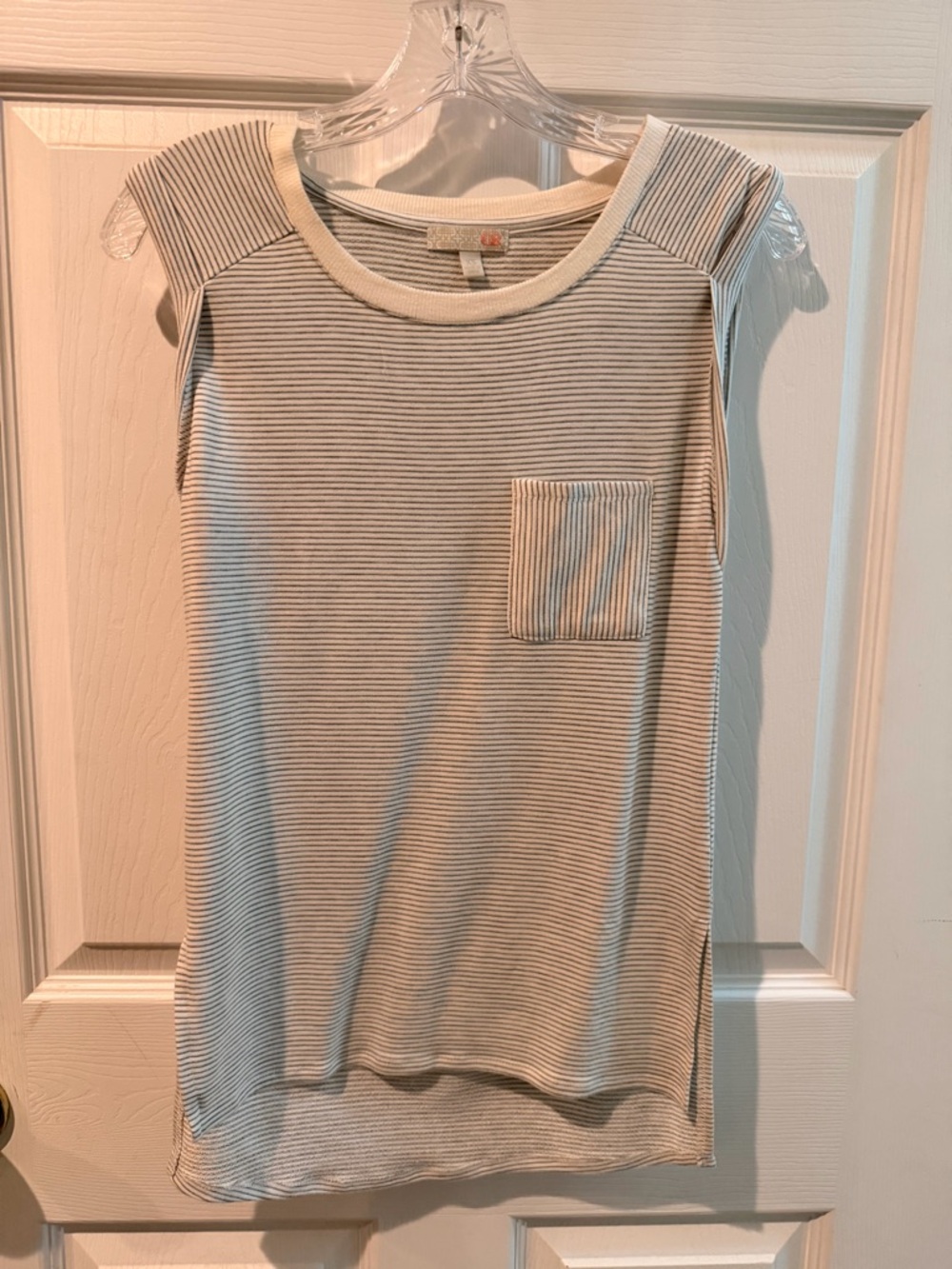 GBX Cream and Gray Striped Cap-Sleeve Tunic